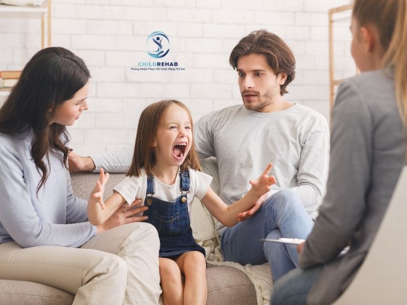 Nhiều phụ huynh băn khoăn liệu nuôi dạy tích cực có hiệu quả với trẻ khó hợp tác hay không.