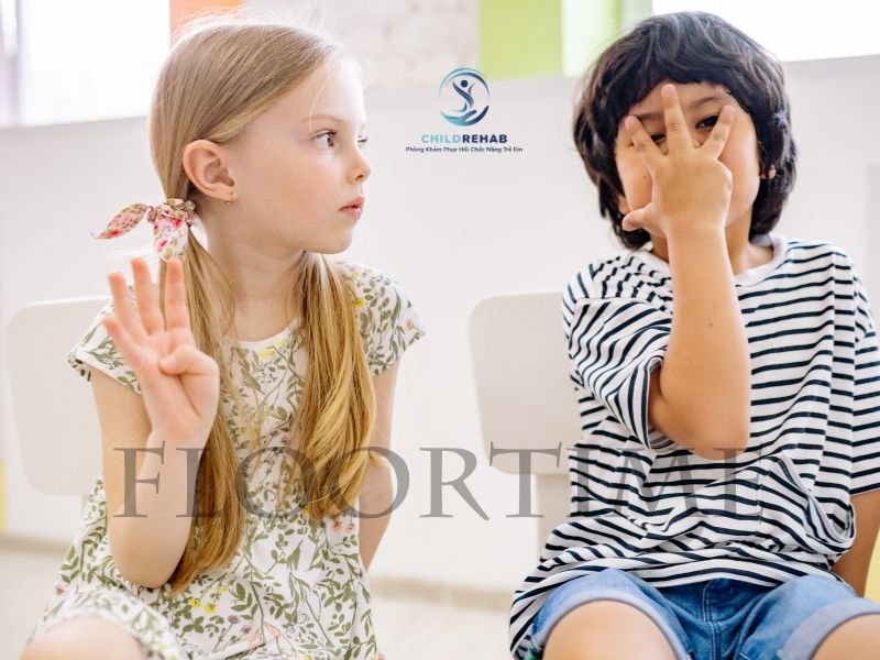 Giới thiệu cách Floortime giúp trẻ phát triển giao tiếp